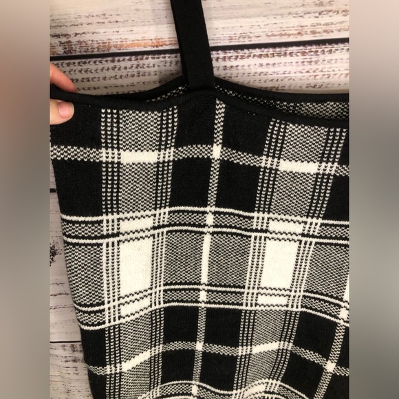 Black and White Plaid Women's Top - Picture 6 of 10